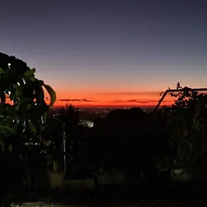 Casa vacanze Al Focolare Di Enzo, Marino