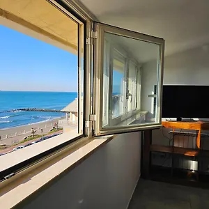 Appartamento Attico Granelli Di Sabbia, Lido di Ostia